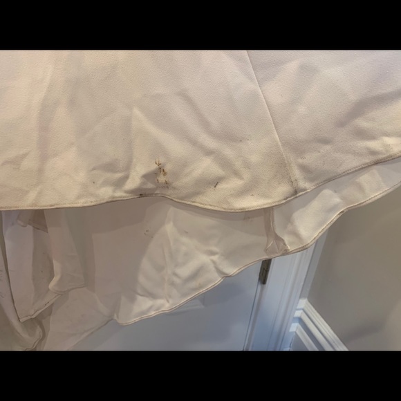 Wedding dress like new only worn once ! - Picture 7 of 8